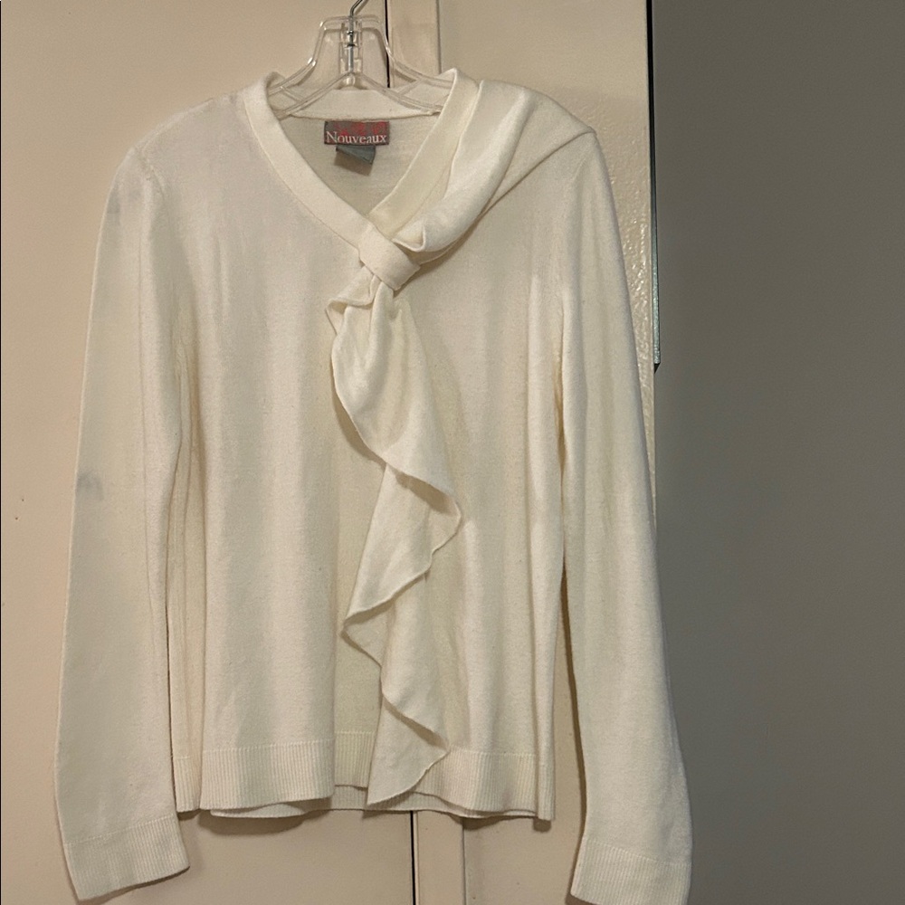Nouveau White Ruffle Blouse